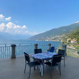 Appartamento With Big Terrace And Direct Access To The Beach, Varenna